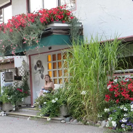 Magdalena Guest house *