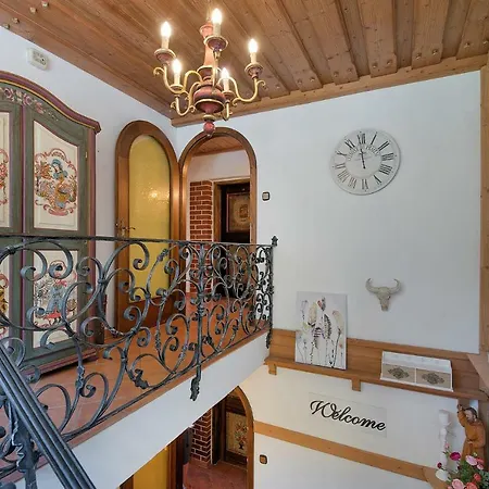 Magdalena Guest house Altossiach